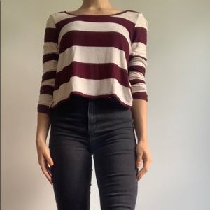 Long sleeve crop top red and cream